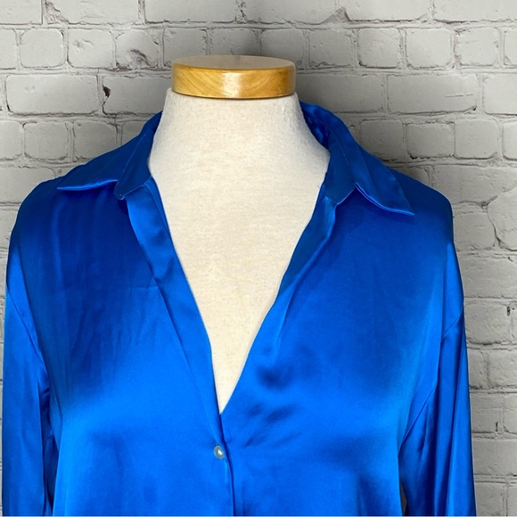 ZARA Button Down Blouse - Picture 3 of 5